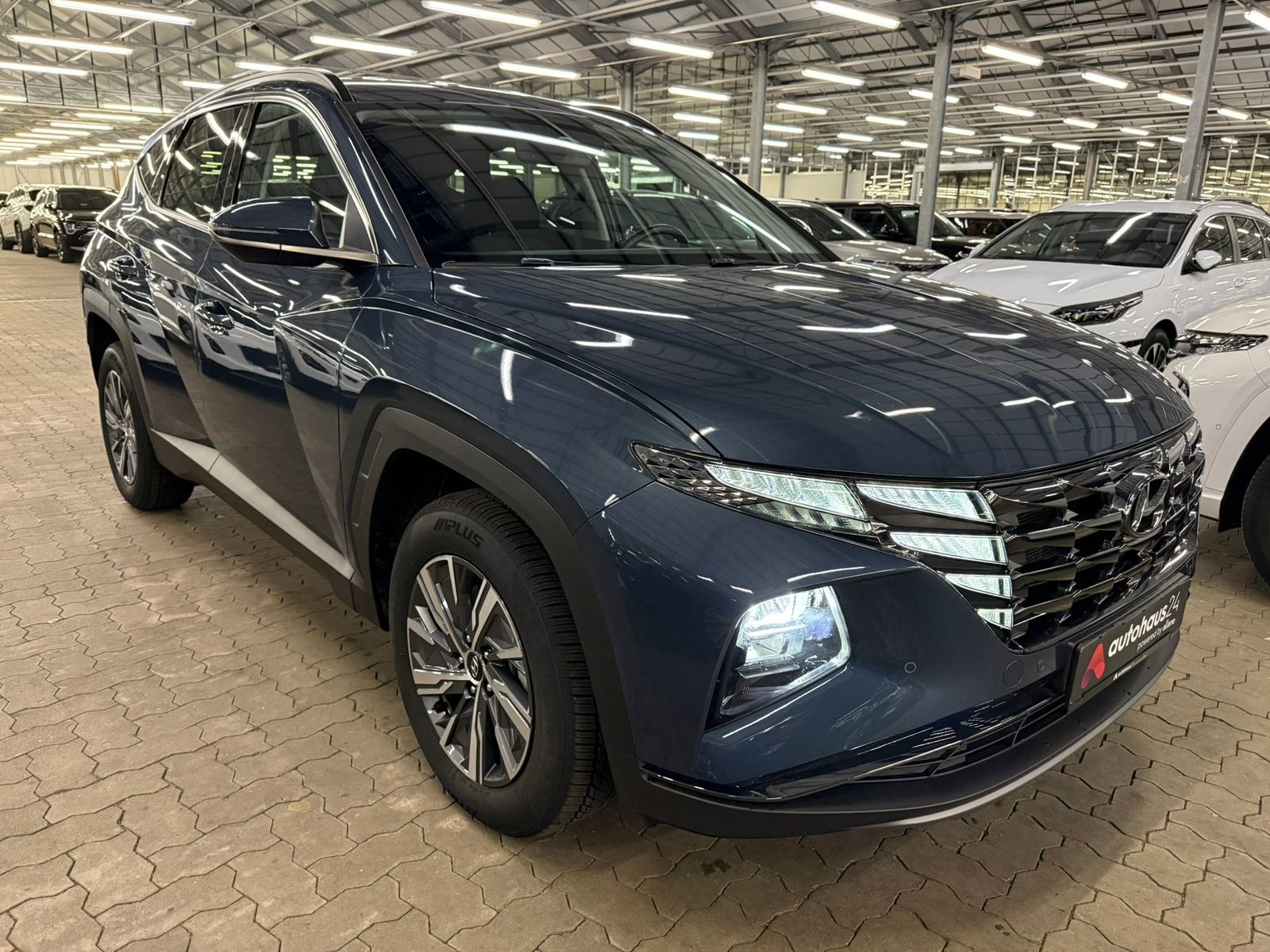 Hyundai Tucson SUV / Crossover / Geländewagen HYUNDAI Tucson 1.6 T-GDI 169kW Hybrid Trend Auto 4WD Sports Utility Vehicle #1