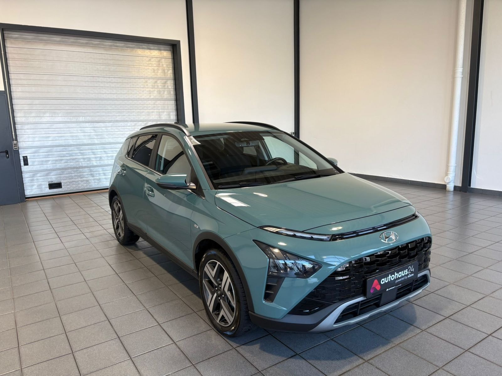 Hyundai Bayon SUV / Crossover / Geländewagen HYUNDAI Bayon 1.0 T-GDI 48V-Hybrid 88kW Prime DCT Sports Utility Vehicle #1