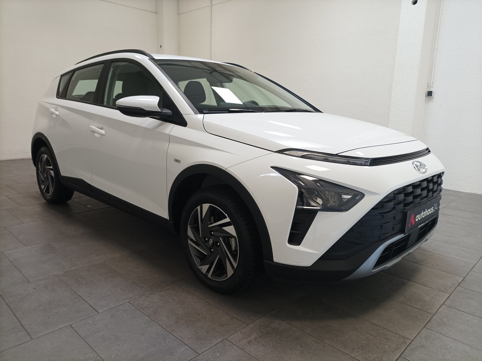 Hyundai Bayon SUV / Crossover / Geländewagen HYUNDAI Bayon 1.0 T-GDI 48V-Hybrid 74kW Trend DCT Sports Utility Vehicle #1