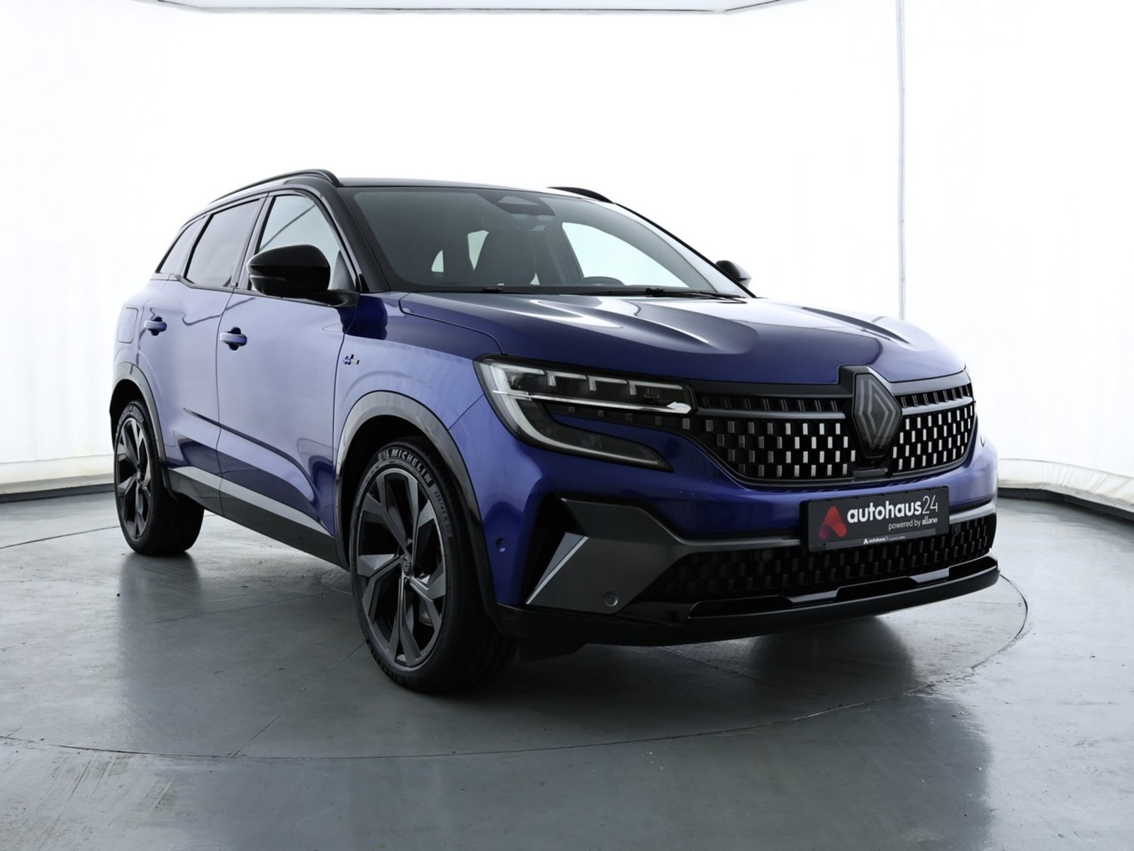 Renault Austral SUV / Crossover / Geländewagen RENAULT Austral E-Tech Hybrid 200 Iconic Esprit Alpine A Sports Utility Vehicle #1