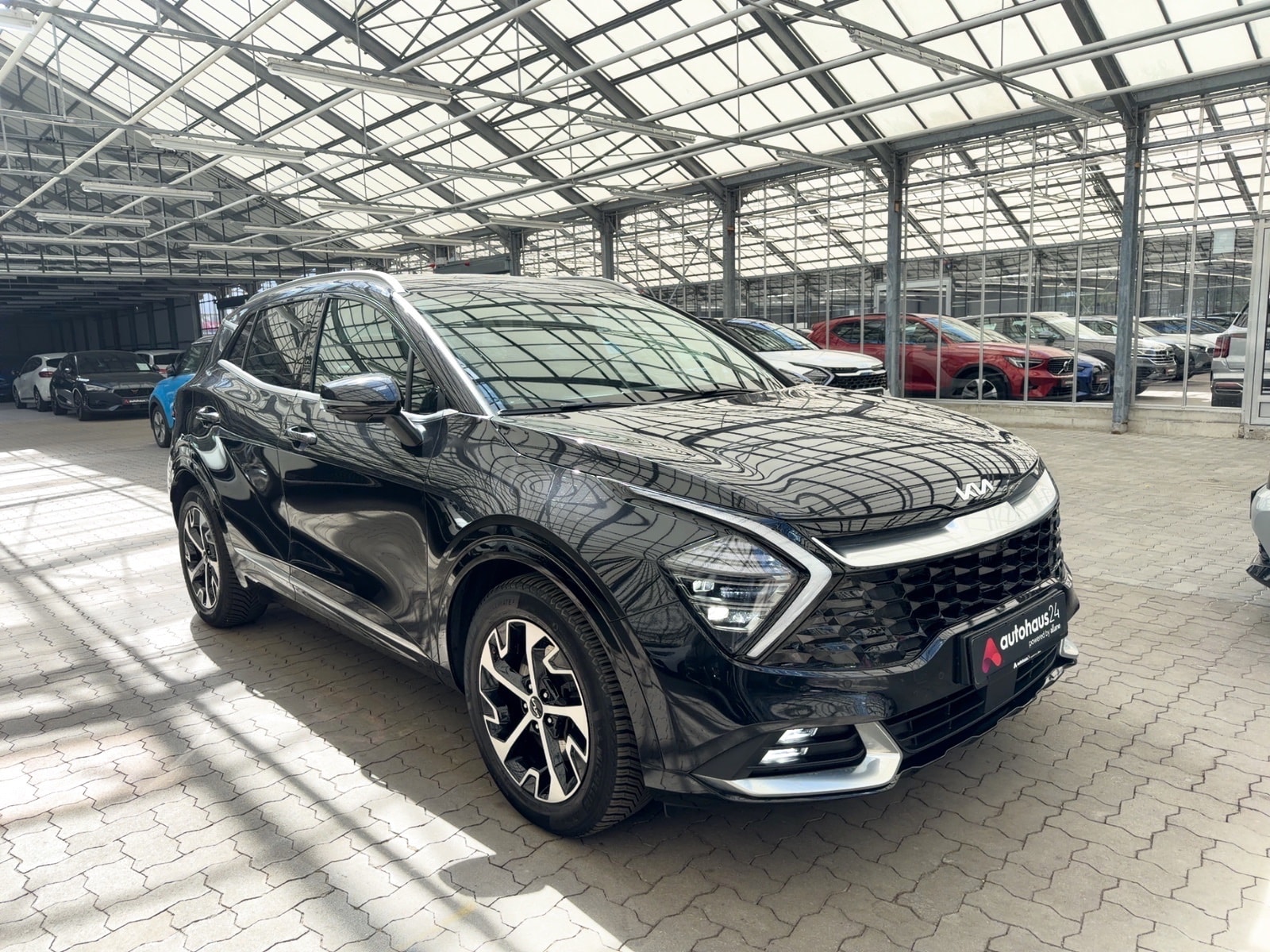 Kia Sportage SUV / Crossover / Geländewagen KIA Sportage 1.6 T-GDI EcoDynamics+ 110kW Spirit DCT Sports Utility Vehicle #1