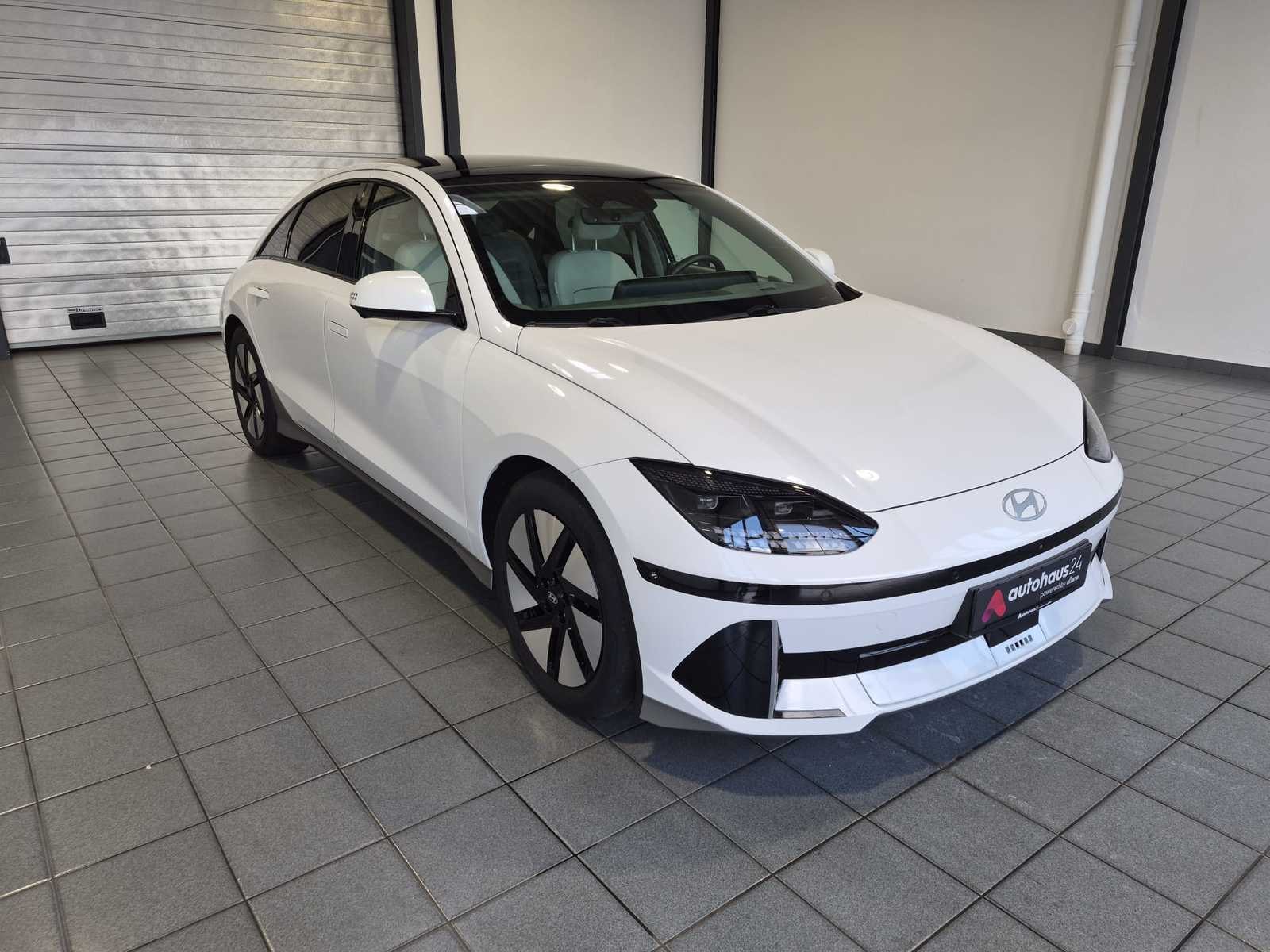 Hyundai IONIQ 6 Limousine HYUNDAI IONIQ 6 77,4kWh 168kW Dynamiq Limousine #1
