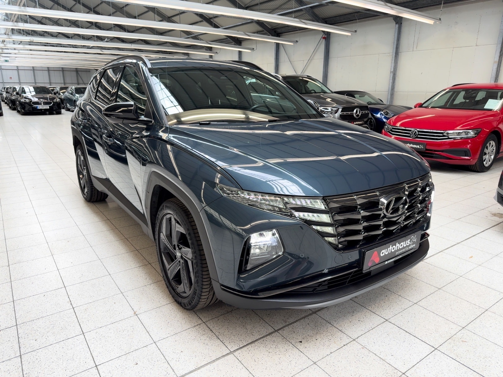 Hyundai Tucson SUV / Crossover / Geländewagen HYUNDAI Tucson 1.6 T-GDI Advantage Sports Utility Vehicle #1
