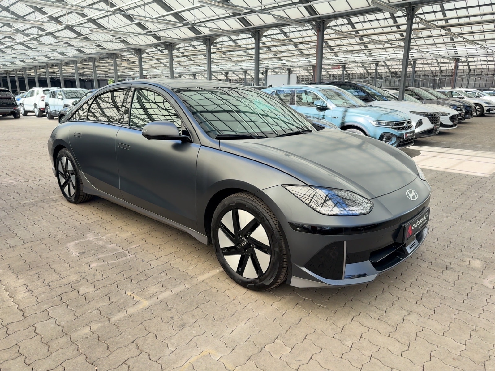 Hyundai IONIQ 6 Limousine HYUNDAI IONIQ 6 77,4kWh 168kW Dynamiq Limousine #1