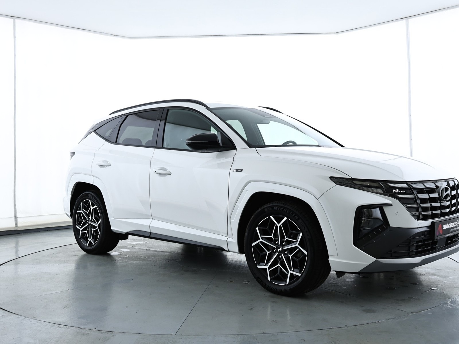 Hyundai Tucson SUV / Crossover / Geländewagen HYUNDAI Tucson 1.6 T-GDI 169kW Hybrid N Line Auto 4WD Sports Utility Vehicle #1