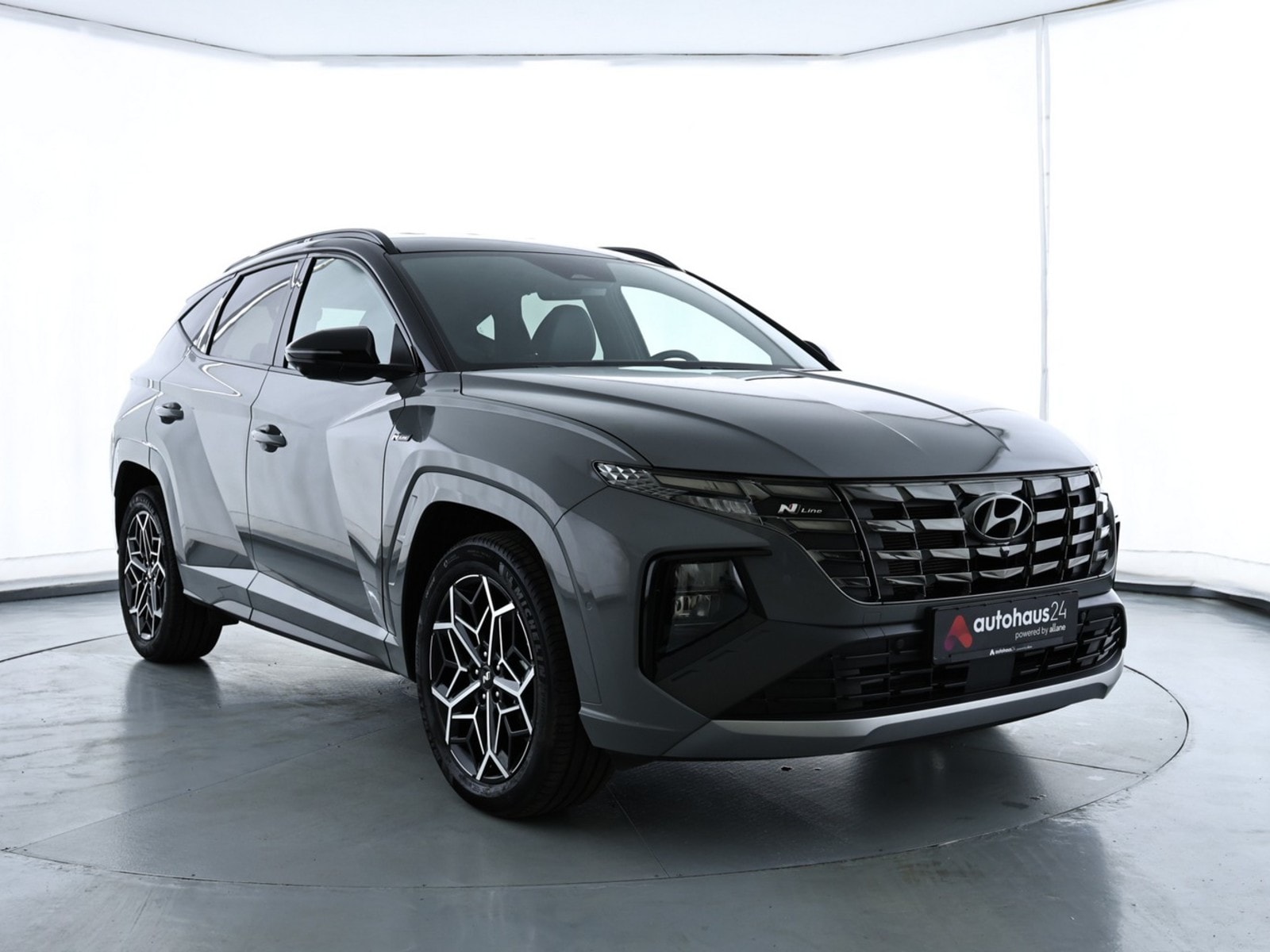 Hyundai Tucson SUV / Crossover / Geländewagen HYUNDAI Tucson 1.6 T-GDI 169kW Hybrid N Line Auto Sports Utility Vehicle #1