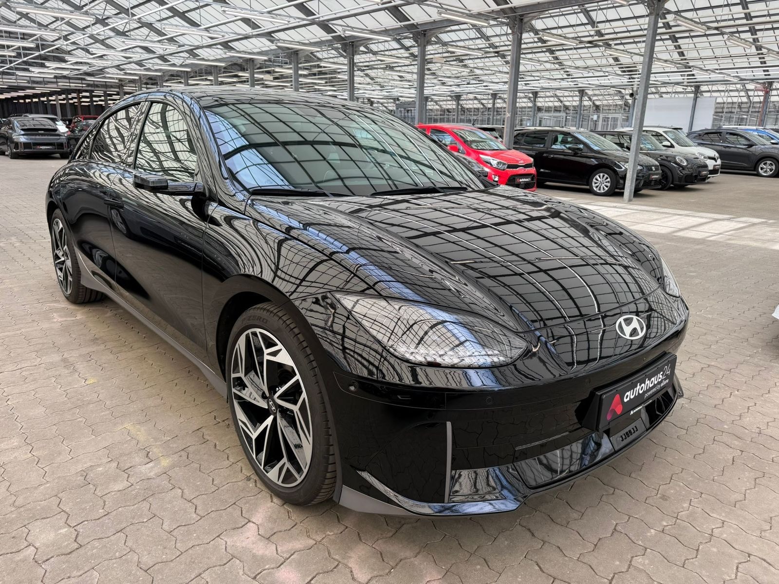 Hyundai IONIQ 6 Limousine HYUNDAI IONIQ 6 77,4kWh 168kW Dynamiq Limousine #1