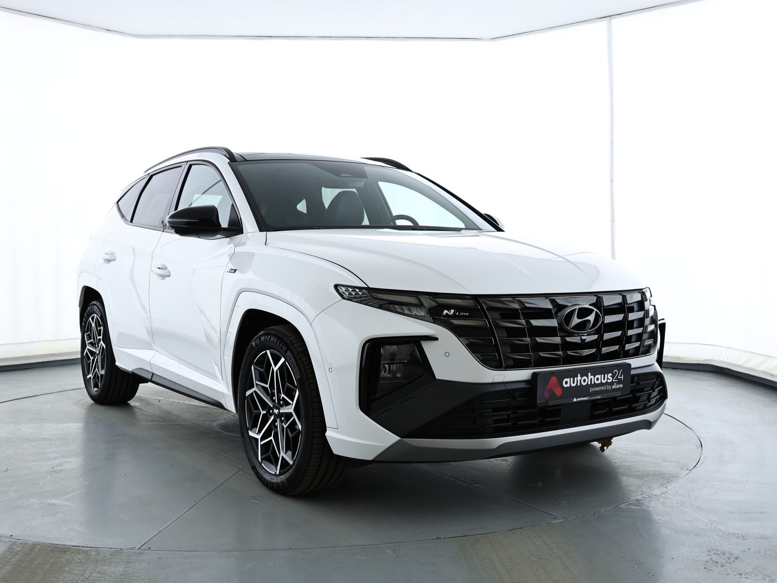 Hyundai Tucson SUV / Crossover / Geländewagen HYUNDAI Tucson 1.6 T-GDI 169kW Hybrid N Line Auto 4WD Sports Utility Vehicle #1