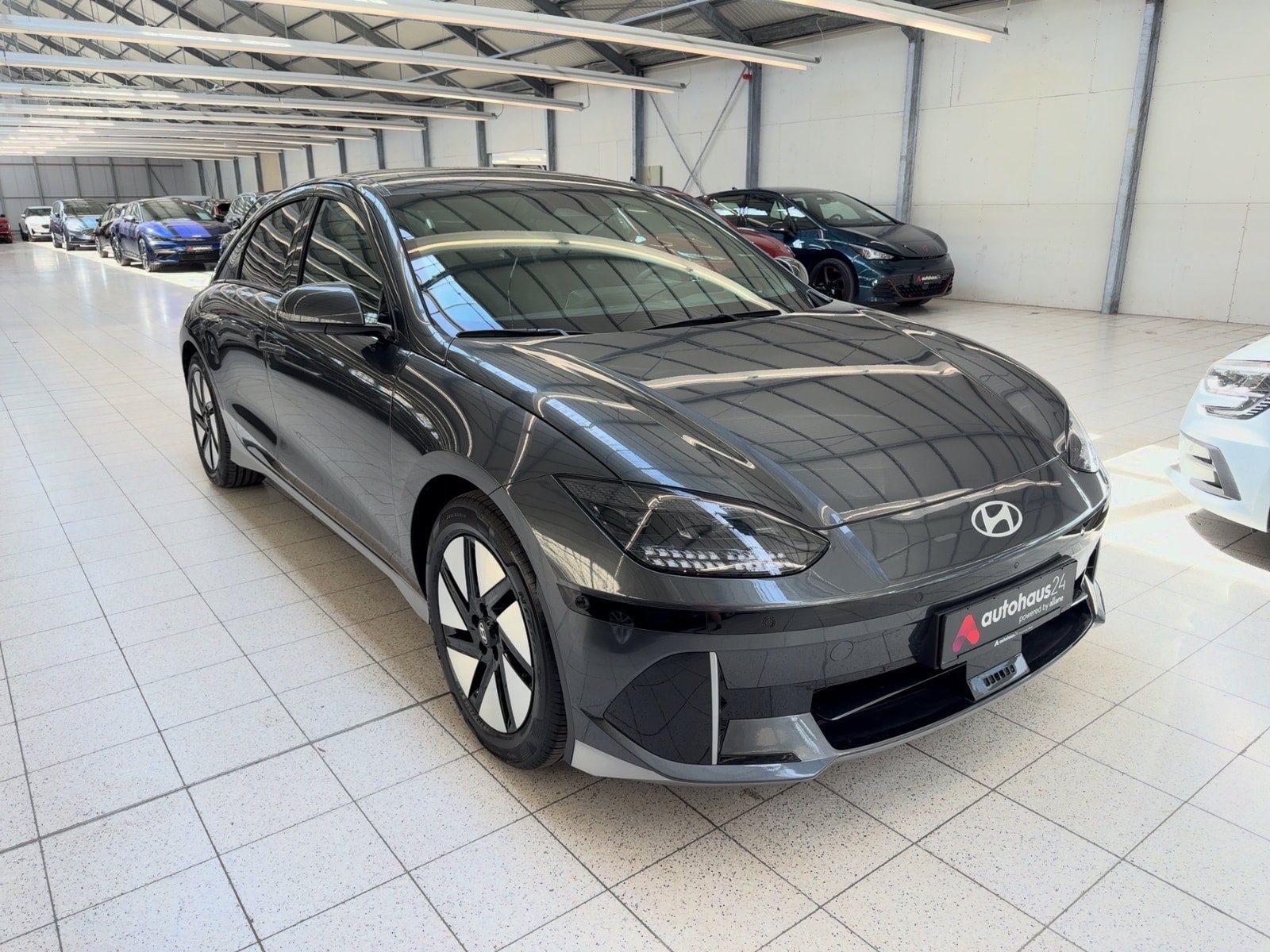 Hyundai IONIQ 6 Limousine HYUNDAI IONIQ 6 77,4kWh 168kW Dynamiq Limousine #1