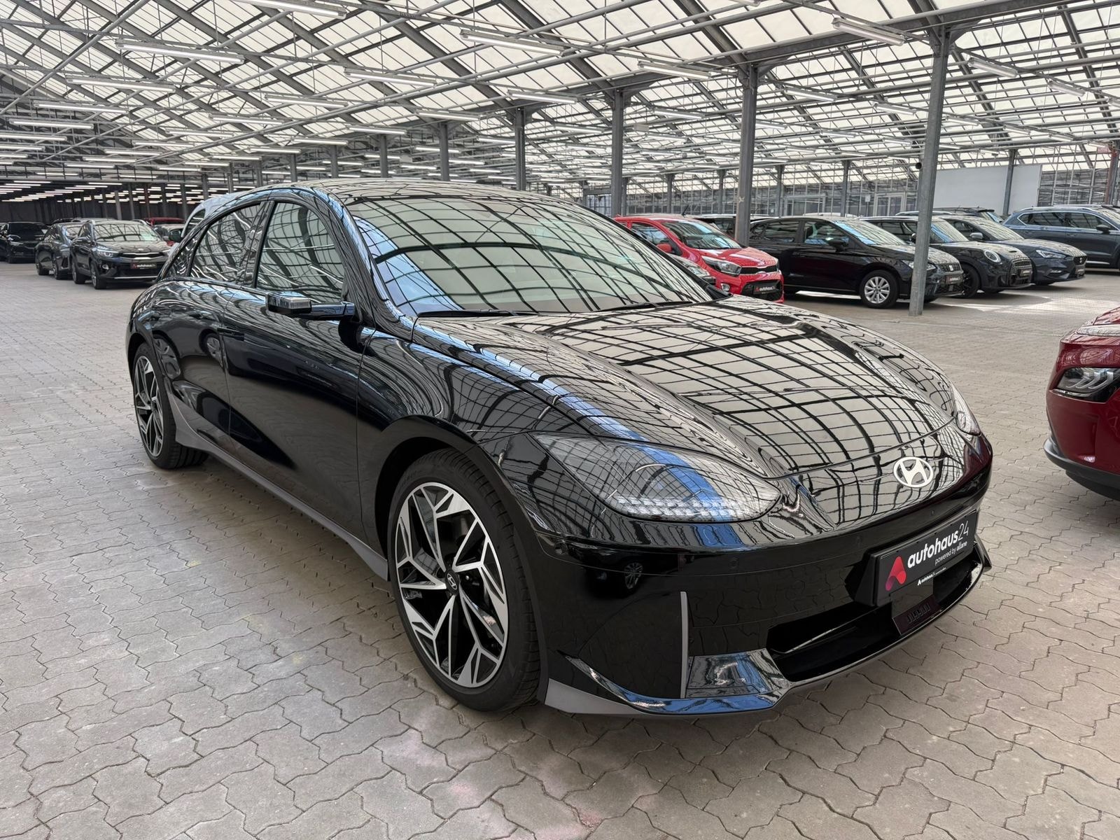 Hyundai IONIQ 6 Limousine HYUNDAI IONIQ 6 77,4kWh 168kW Dynamiq Limousine #1