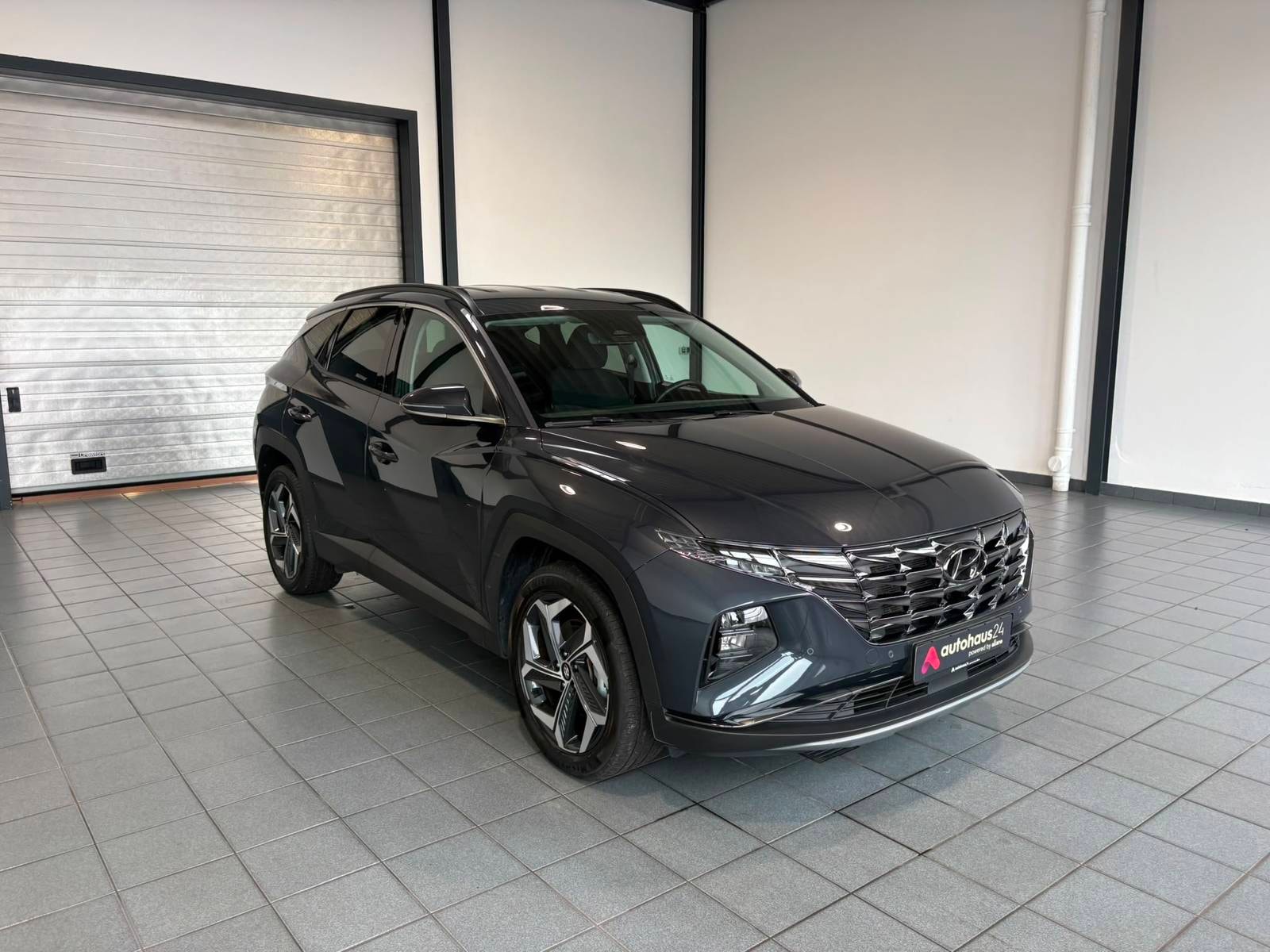 Hyundai Tucson SUV / Crossover / Geländewagen HYUNDAI Tucson 1.6 T-GDI 169kW Hybrid Trend Auto 4WD Sports Utility Vehicle #1