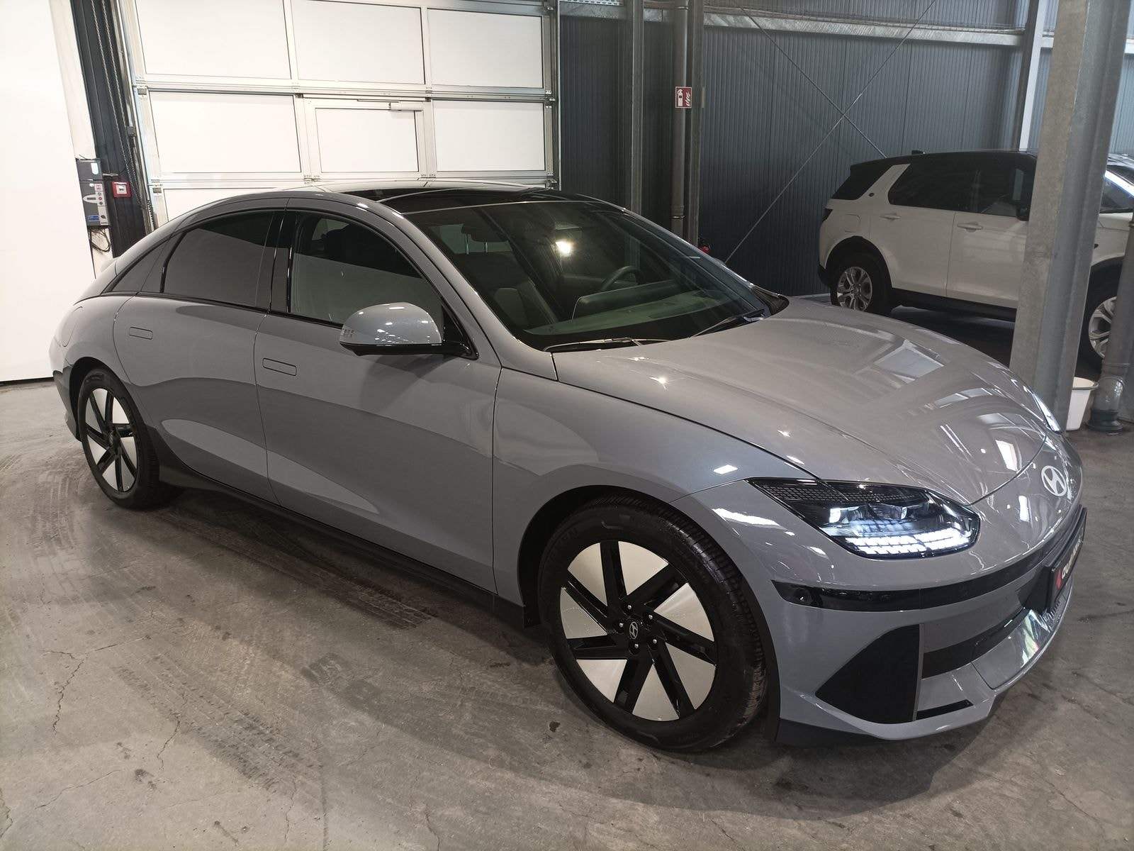 Hyundai IONIQ 6 Limousine HYUNDAI IONIQ 6 77,4kWh 168kW Dynamiq Limousine #1