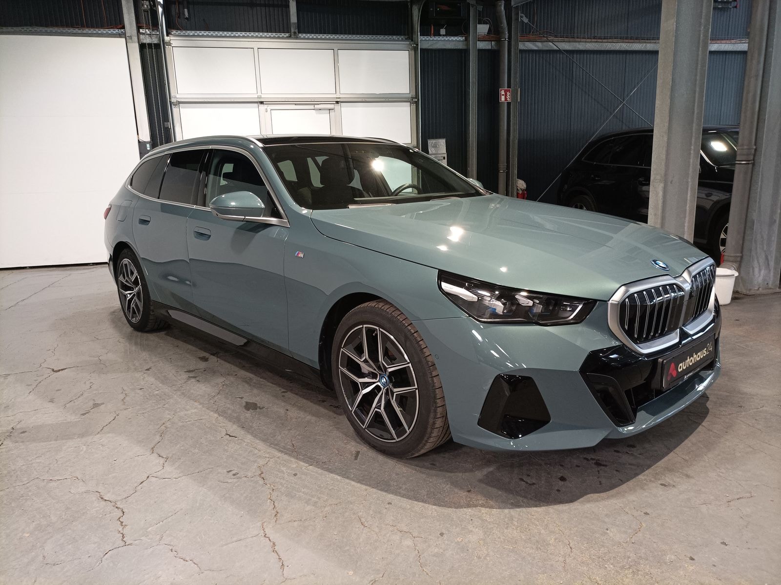 BMW i5 Kombi BMW i5 eDrive40 Touring Kombi #1
