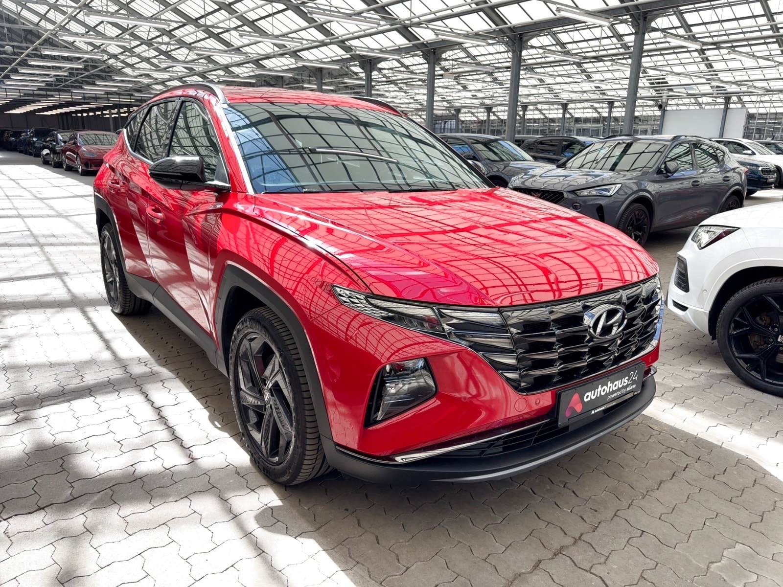 Hyundai Tucson SUV / Crossover / Geländewagen HYUNDAI Tucson 1.6 T-GDI Advantage Sports Utility Vehicle #1