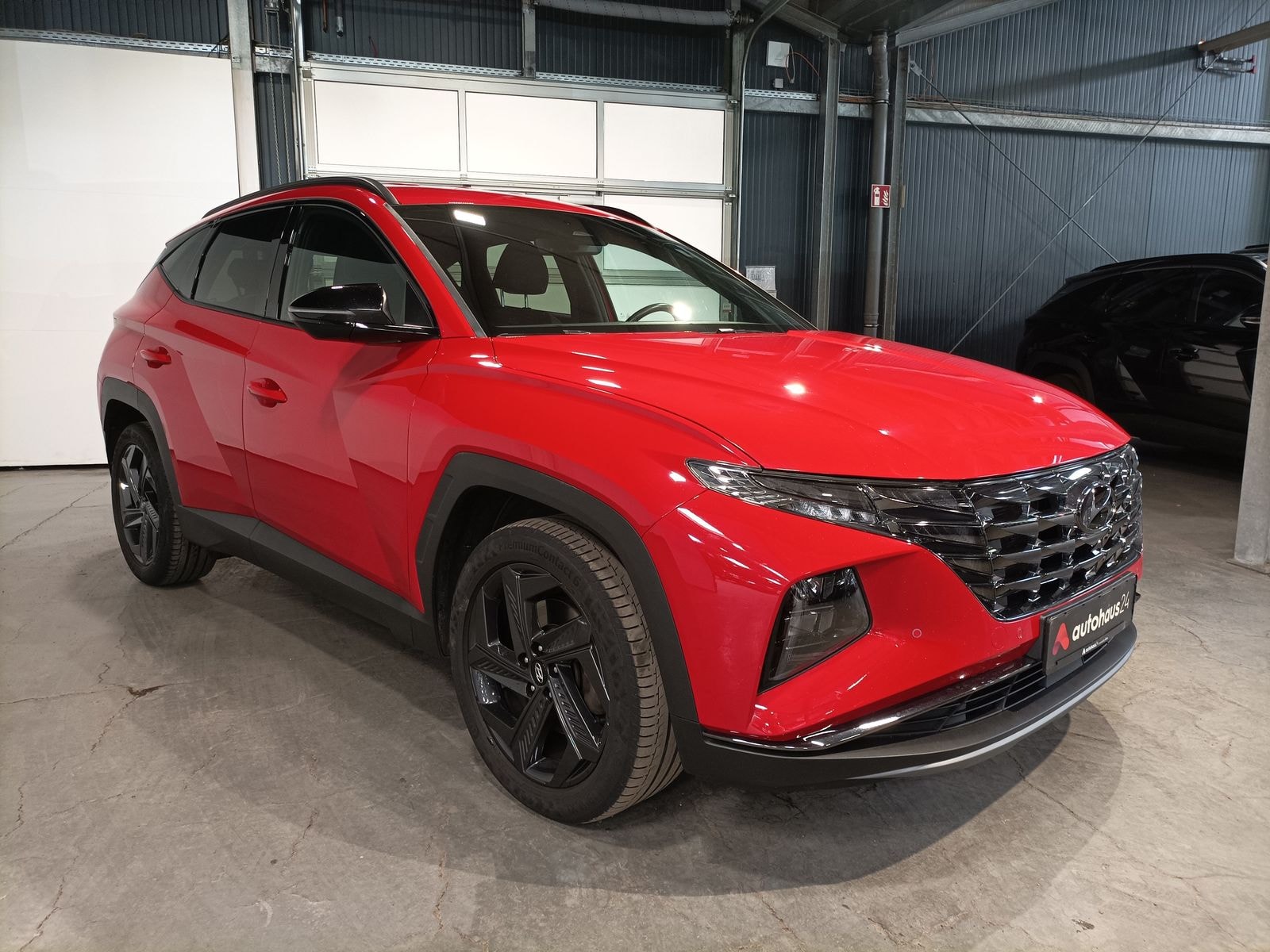 Hyundai Tucson SUV / Crossover / Geländewagen HYUNDAI Tucson 1.6 T-GDI Advantage Sports Utility Vehicle #1