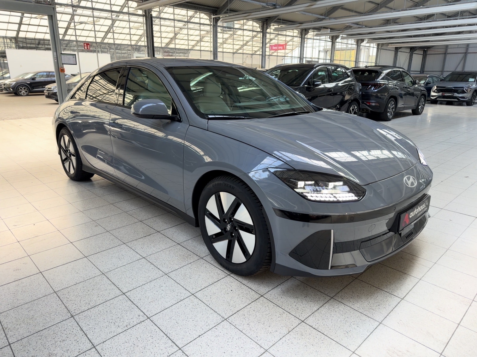 Hyundai IONIQ 6 Limousine HYUNDAI IONIQ 6 77,4kWh 168kW Dynamiq Limousine #1