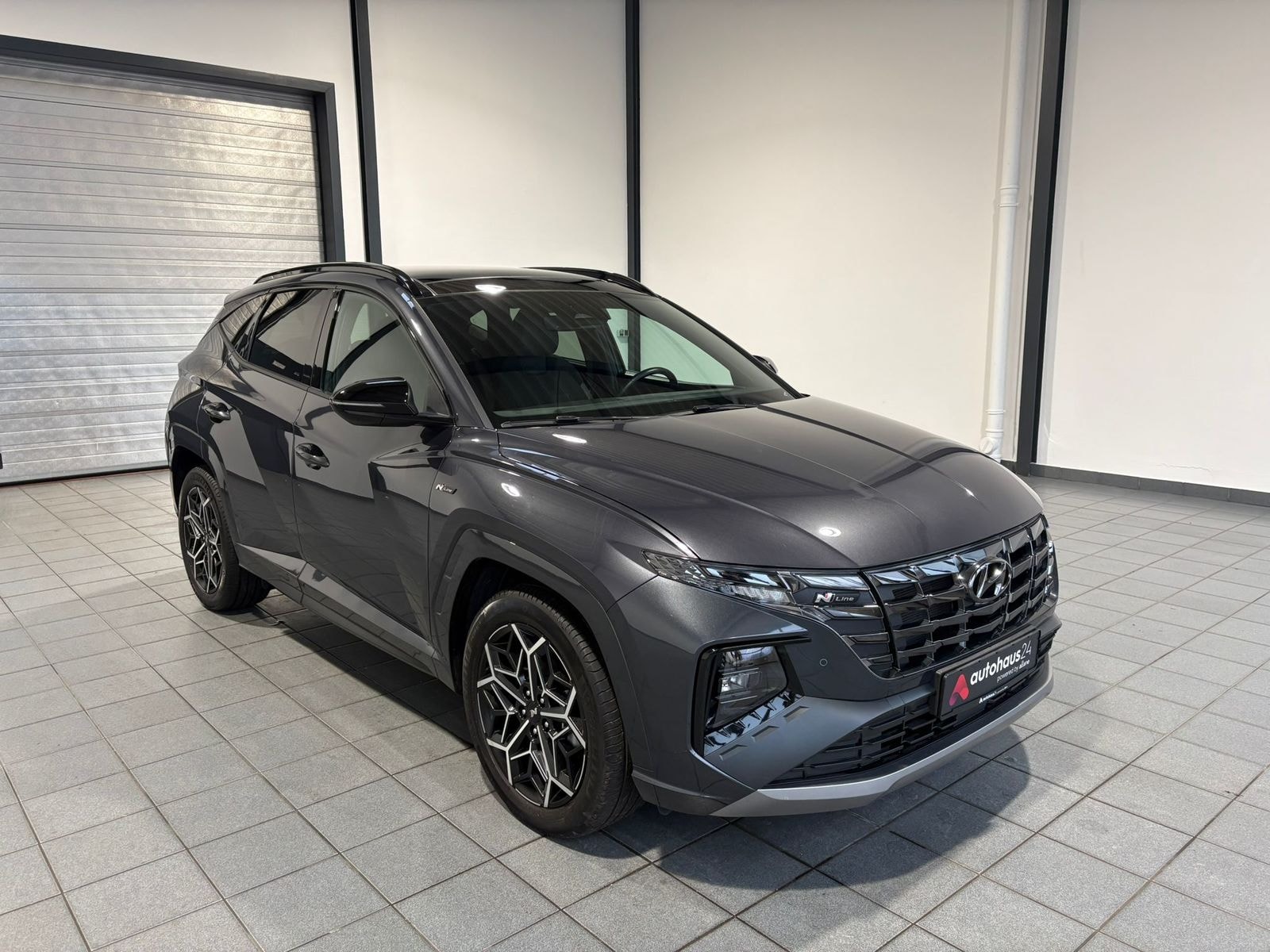 Hyundai Tucson SUV / Crossover / Geländewagen HYUNDAI Tucson 1.6 T-GDI 169kW Hybrid N Line Auto 4WD Sports Utility Vehicle #1