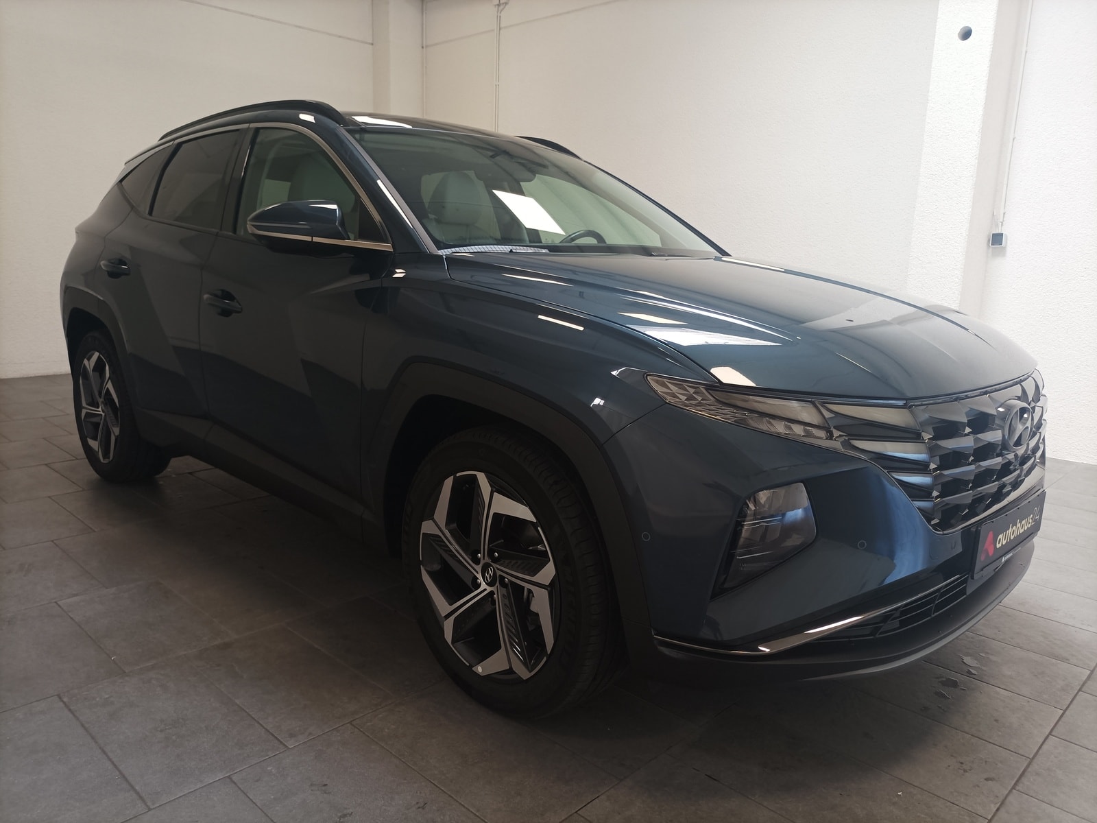 Hyundai Tucson SUV / Crossover / Geländewagen HYUNDAI Tucson 1.6 T-GDI 169kW Hybrid Prime Auto Sports Utility Vehicle #1