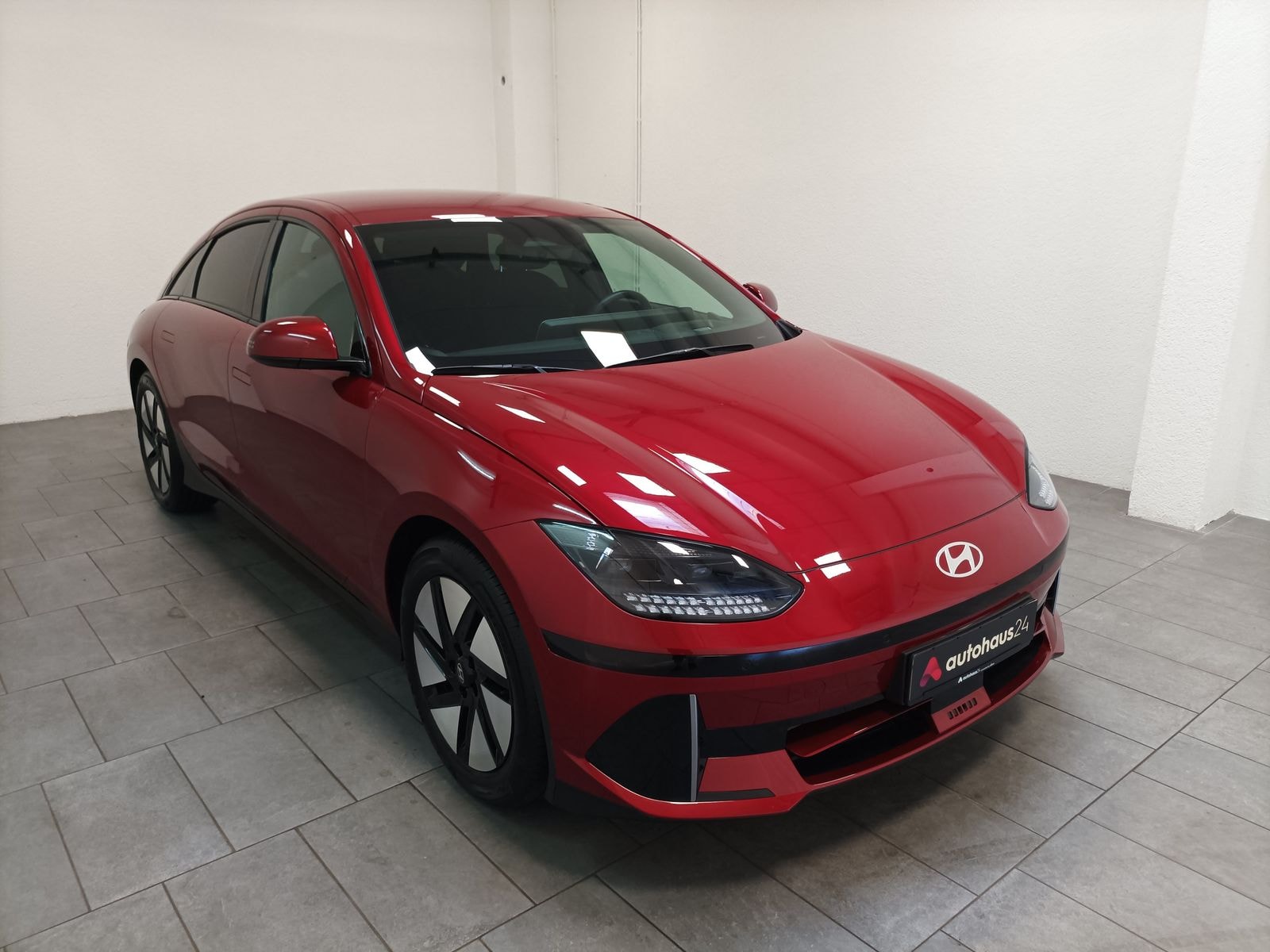 Hyundai IONIQ 6 Limousine HYUNDAI IONIQ 6 53kWh 111kW Limousine #1