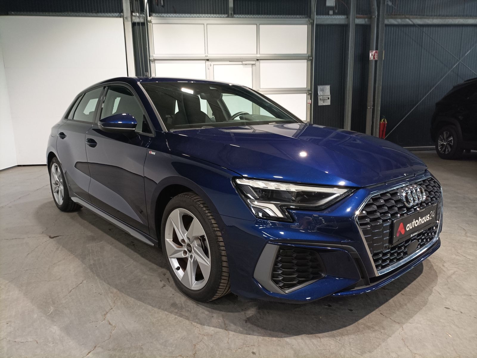 Audi A3 Limousine AUDI A3 35 TFSI S tronic advanced Sportback Sportback #1