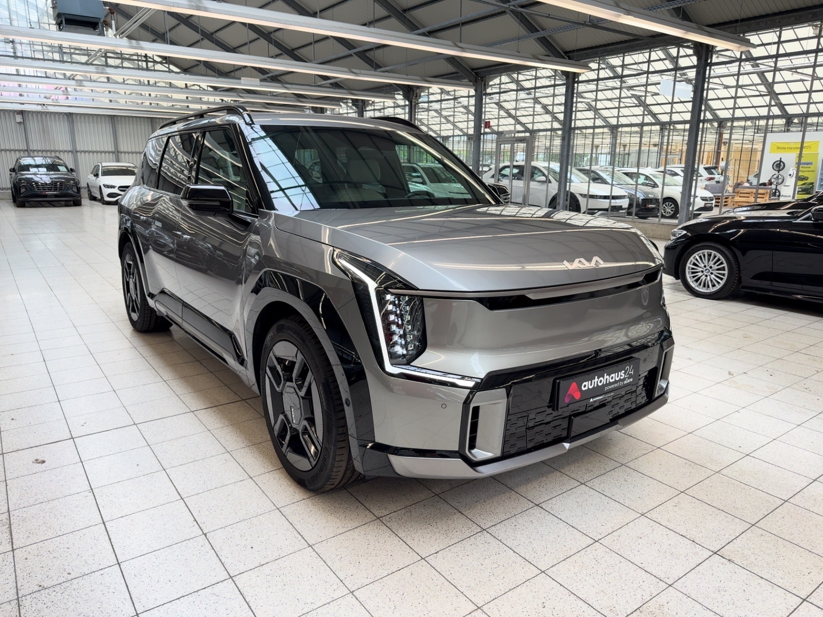 Kia EV9 SUV / Crossover / Geländewagen KIA EV9 283 kW Allrad GT-line Launch Edition Sports Utility Vehicle #1