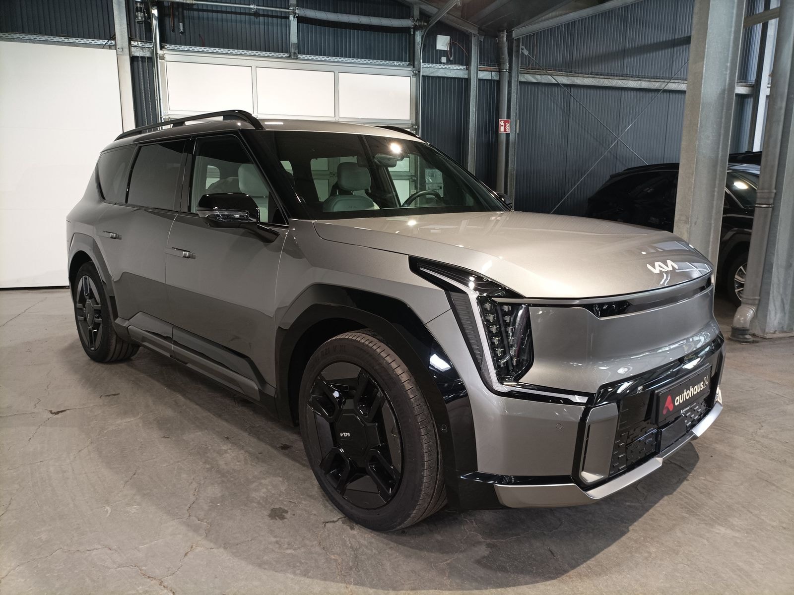 Kia EV9 SUV / Crossover / Geländewagen KIA EV9 283 kW Allrad GT-line Launch Edition Sports Utility Vehicle #1
