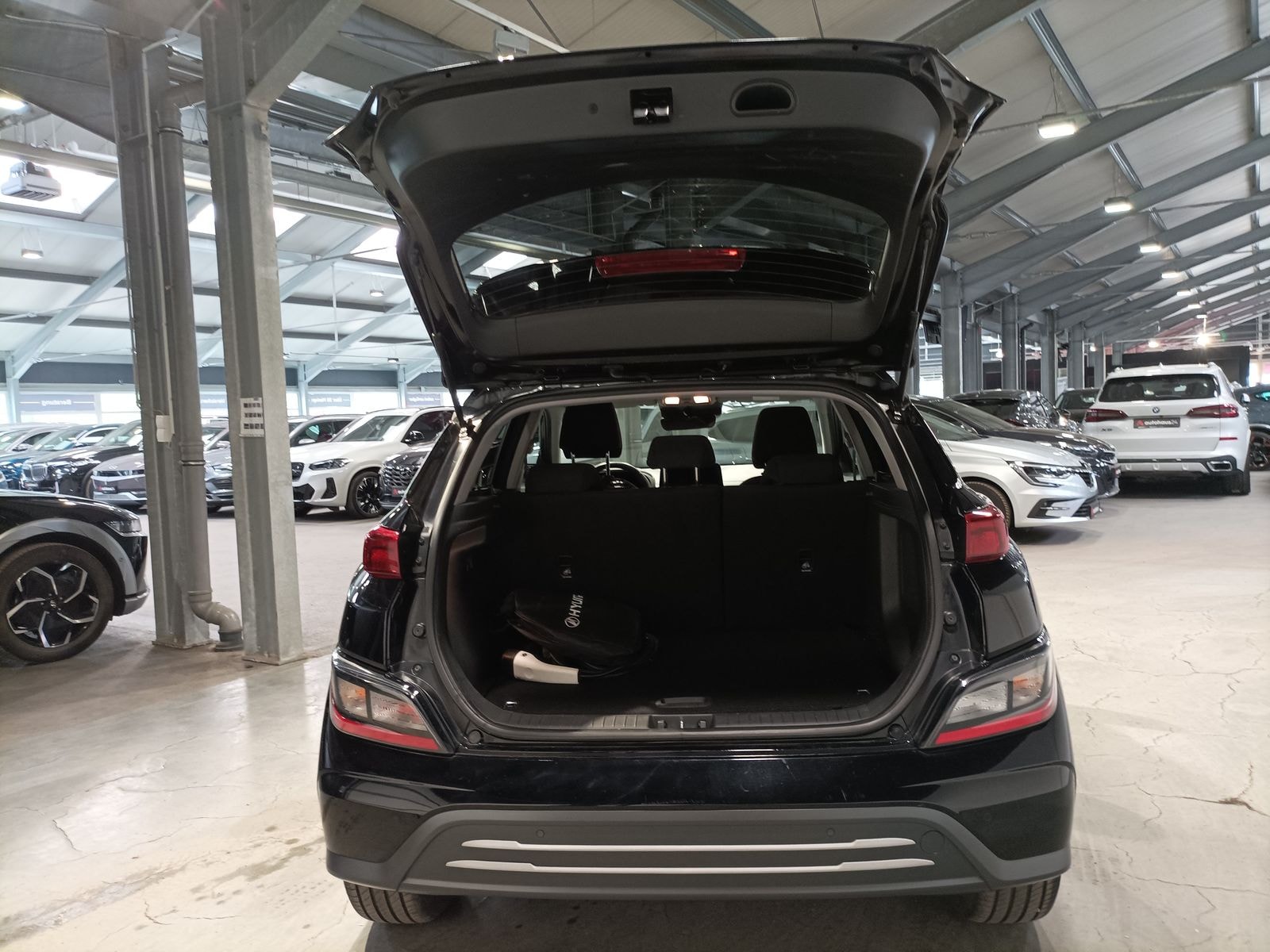 Hyundai Kona SUV Kona 39,2 kWh Ed. 30+-Paket Elektro 2WD #6