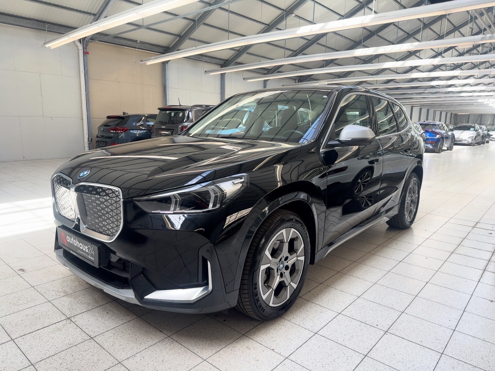 BMW iX1 SUV iX1 eDrive20 #3