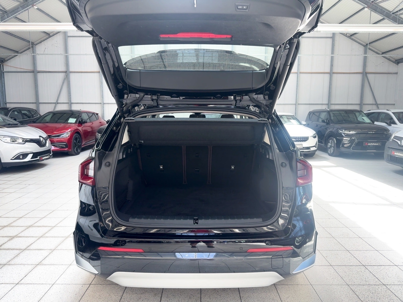 BMW iX1 SUV iX1 eDrive20 #6