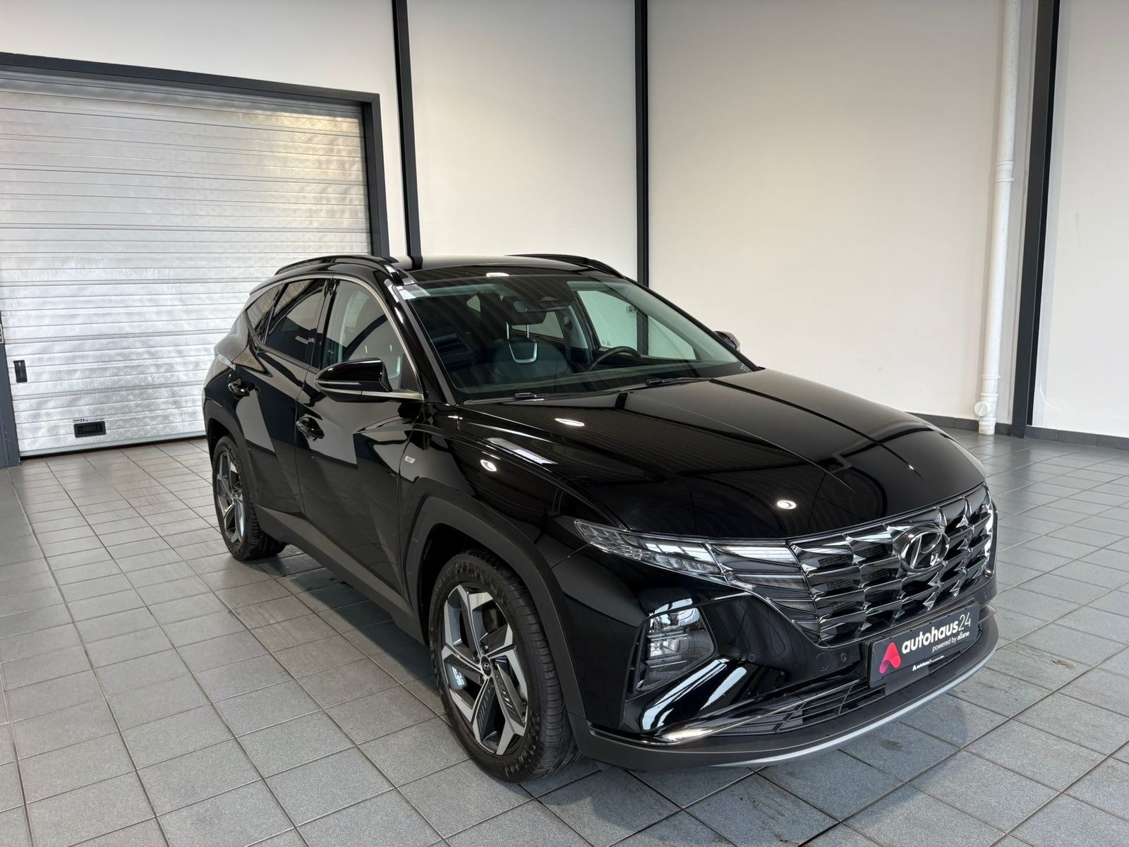Hyundai Tucson SUV / Crossover / Geländewagen HYUNDAI Tucson 1.6 T-GDI 132kW 48V Prime DCT 4WD Sports Utility Vehicle #1