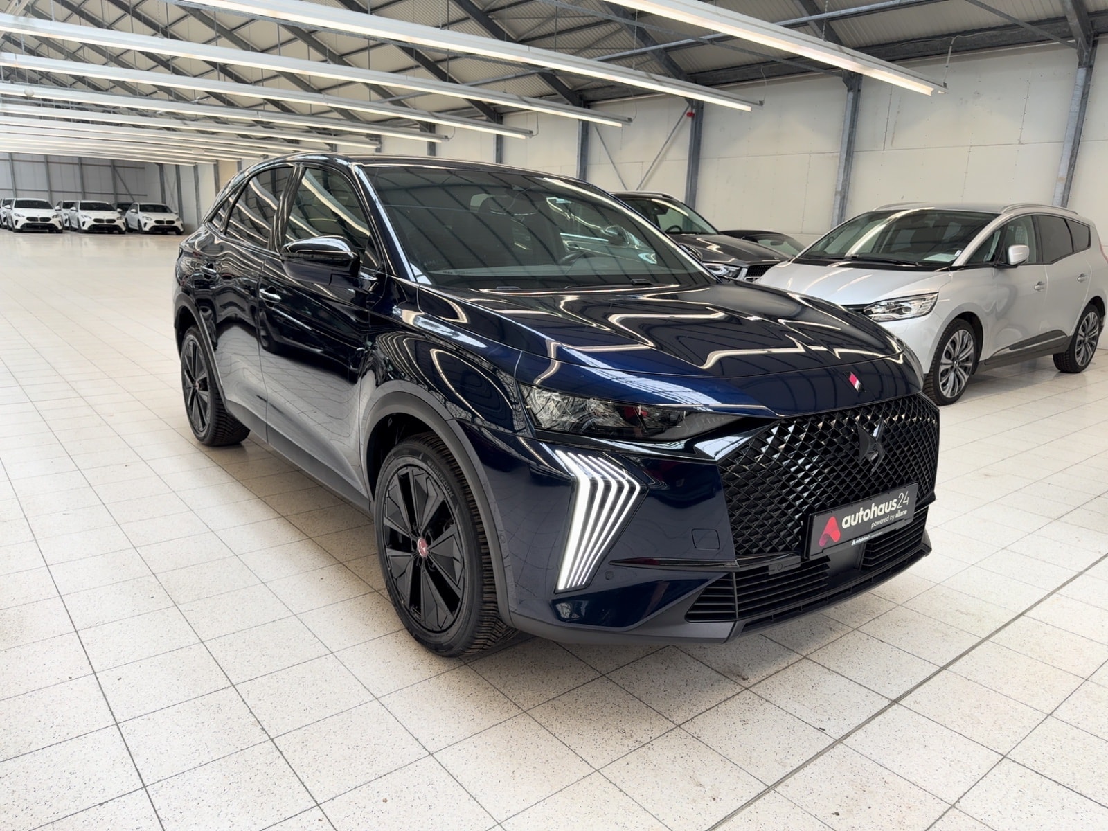 DS Automobiles DS 7 SUV / Crossover / Geländewagen DS DS 7 BlueHDi 130 Performance Line Automatik Sports Utility Vehicle #1
