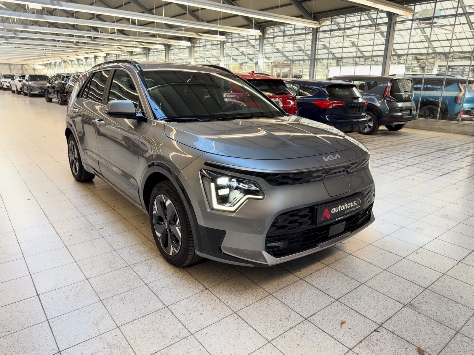 Kia Niro SUV / Crossover / Geländewagen KIA Niro EV Vision Schräghecklimousine #1