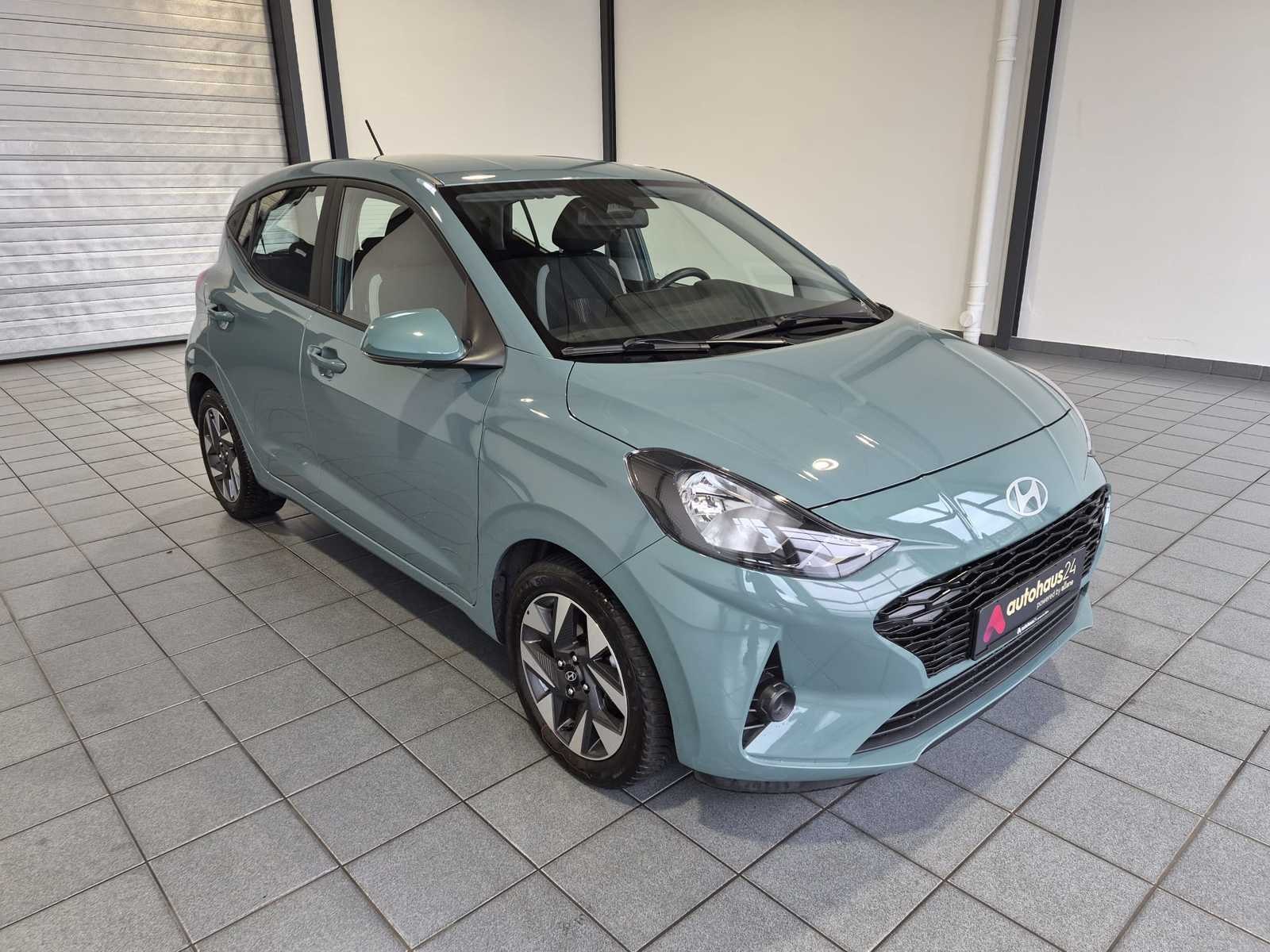Hyundai i10 Schräghecklimousine HYUNDAI i10 1.0 Trend AMT Schräghecklimousine #1