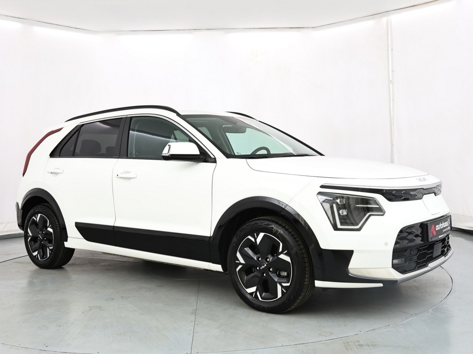 Kia Niro SUV / Crossover / Geländewagen KIA Niro EV Vision Schräghecklimousine #1