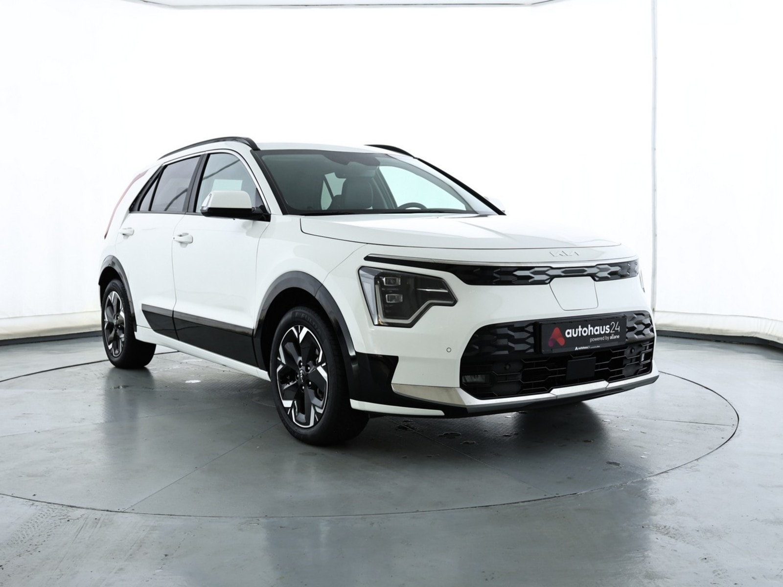 Kia Niro SUV / Crossover / Geländewagen KIA Niro EV Vision Schräghecklimousine #1