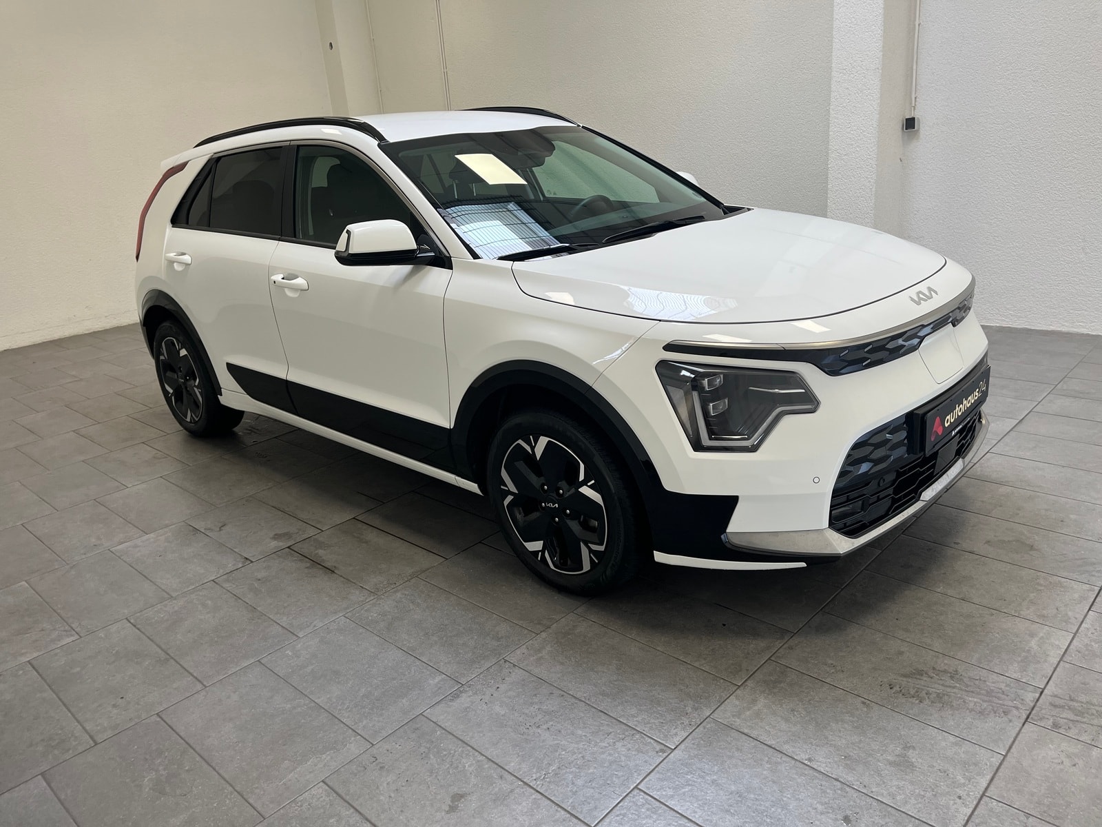 Kia Niro SUV / Crossover / Geländewagen KIA Niro EV Vision Schräghecklimousine #1