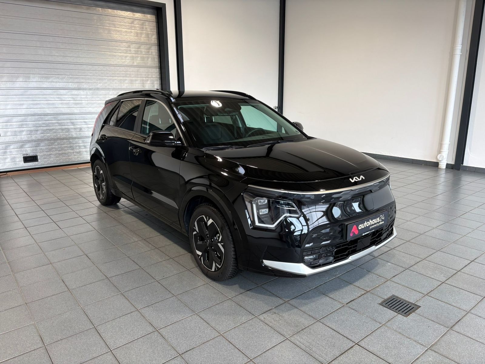 Kia Niro SUV / Crossover / Geländewagen KIA Niro EV Vision Schräghecklimousine #1
