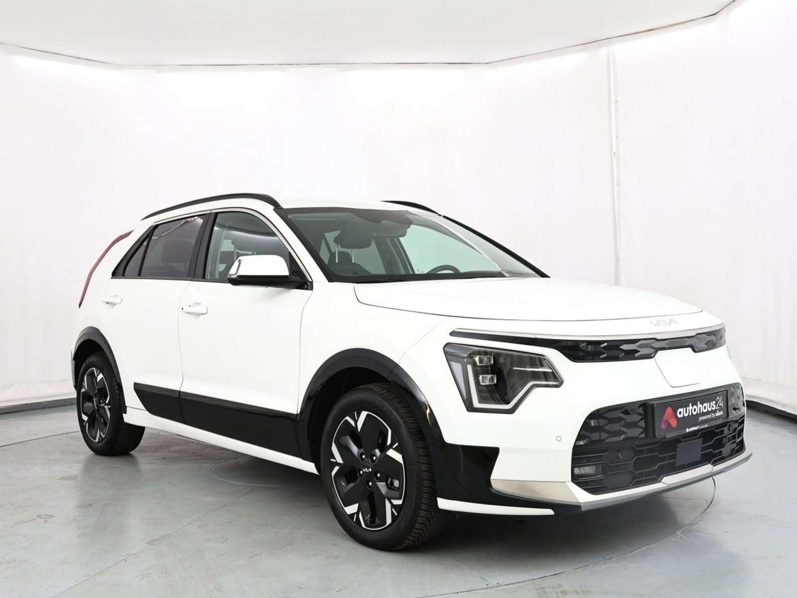 Kia Niro SUV / Crossover / Geländewagen KIA Niro EV Vision Schräghecklimousine #1