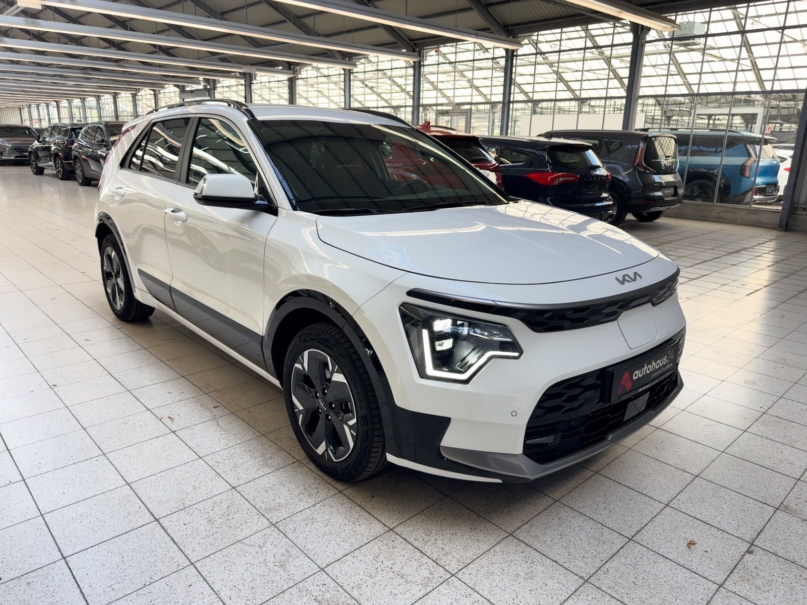 Kia Niro SUV / Crossover / Geländewagen KIA Niro EV Vision Schräghecklimousine #1