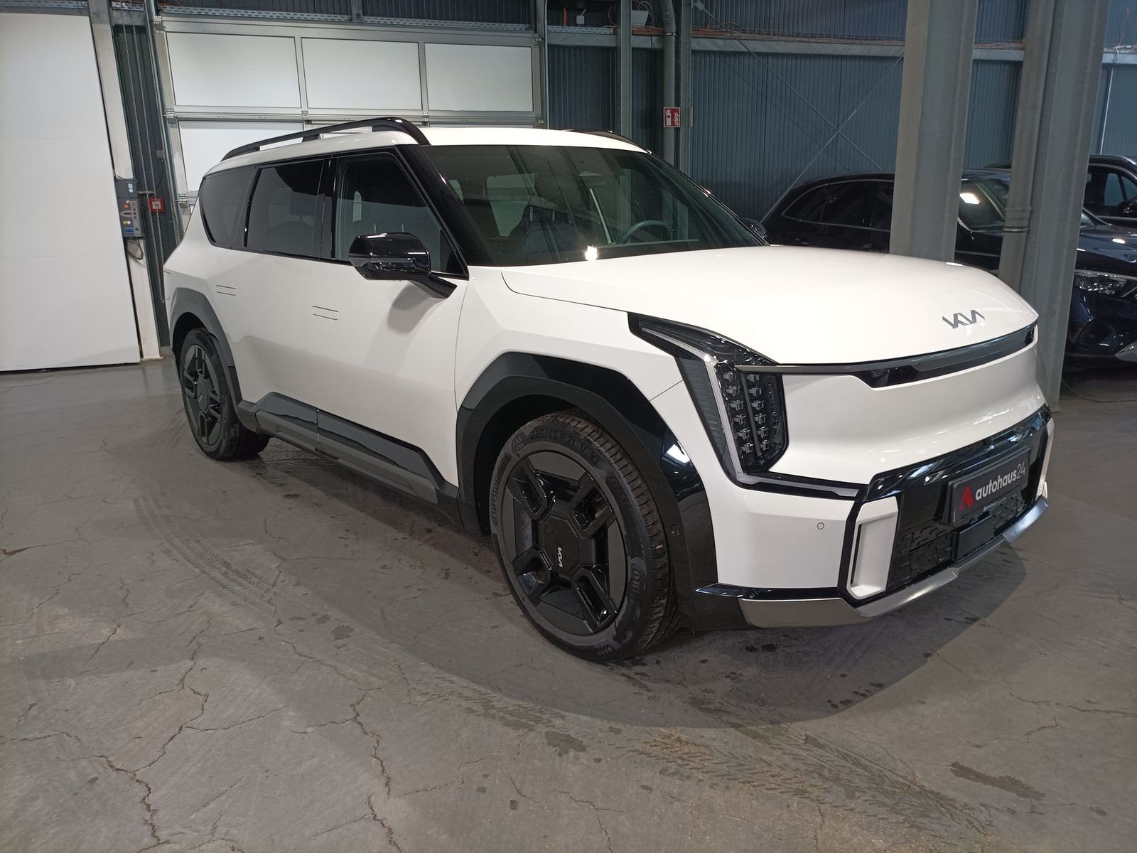 Kia EV9 SUV / Crossover / Geländewagen KIA EV9 283 kW Allradantrieb GT-line Sports Utility Vehicle #1