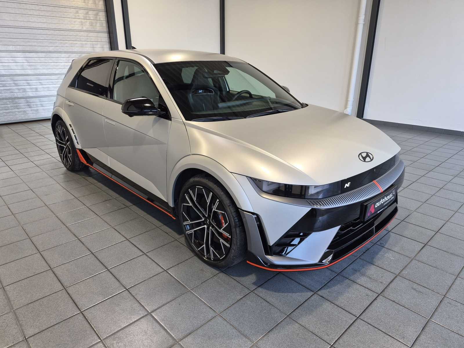 Hyundai IONIQ 5 Limousine HYUNDAI IONIQ 5 N Sports Utility Vehicle #1