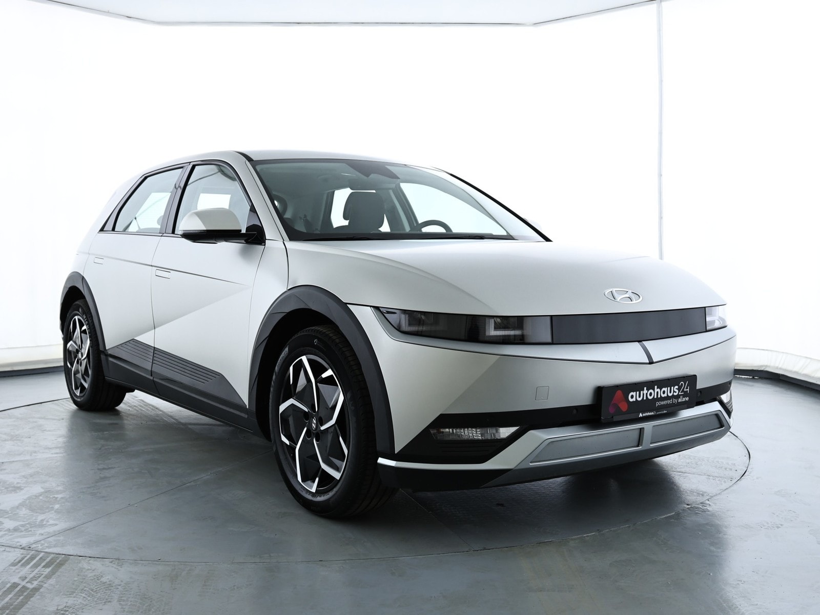 Hyundai IONIQ 5 Limousine HYUNDAI IONIQ 5 77,4 kWh Heckantrieb Sports Utility Vehicle #1