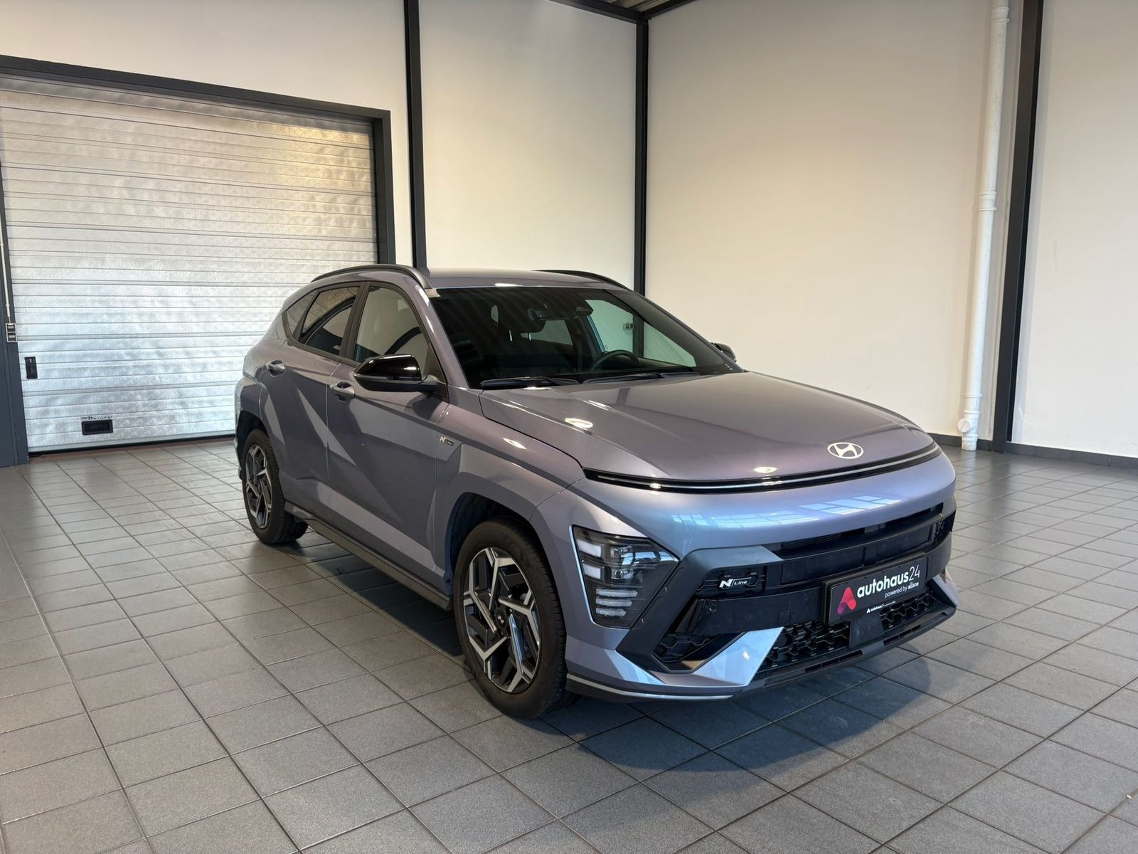 Hyundai Kona SUV / Crossover / Geländewagen HYUNDAI Kona 1.0 T-GDI N Line DCT Sports Utility Vehicle #1