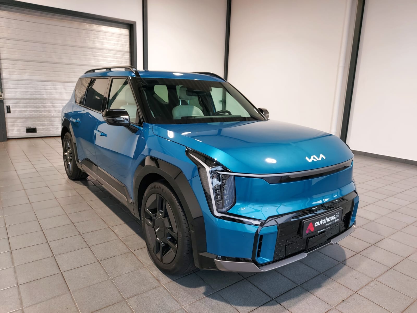 Kia EV9 SUV / Crossover / Geländewagen KIA EV9 283 kW Allrad GT-line Launch Edition Sports Utility Vehicle #1