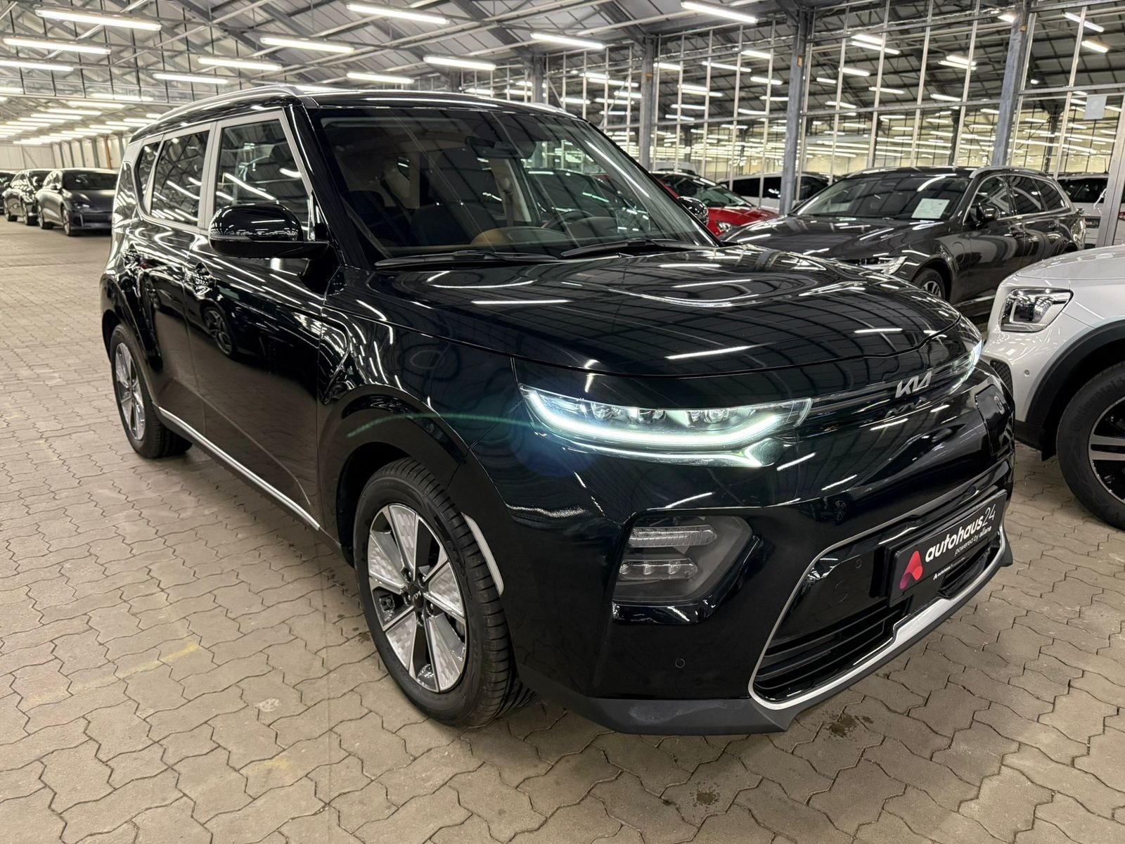 Kia Soul Kleinbus / Van KIA e-Soul 150kW Inspiration Schräghecklimousine #1