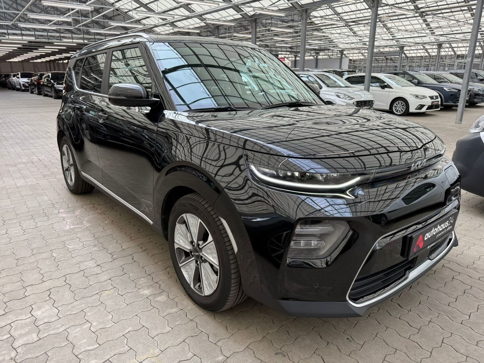 Kia Soul SUV / Crossover / Geländewagen KIA e-Soul 150kW Inspiration Schräghecklimousine #1