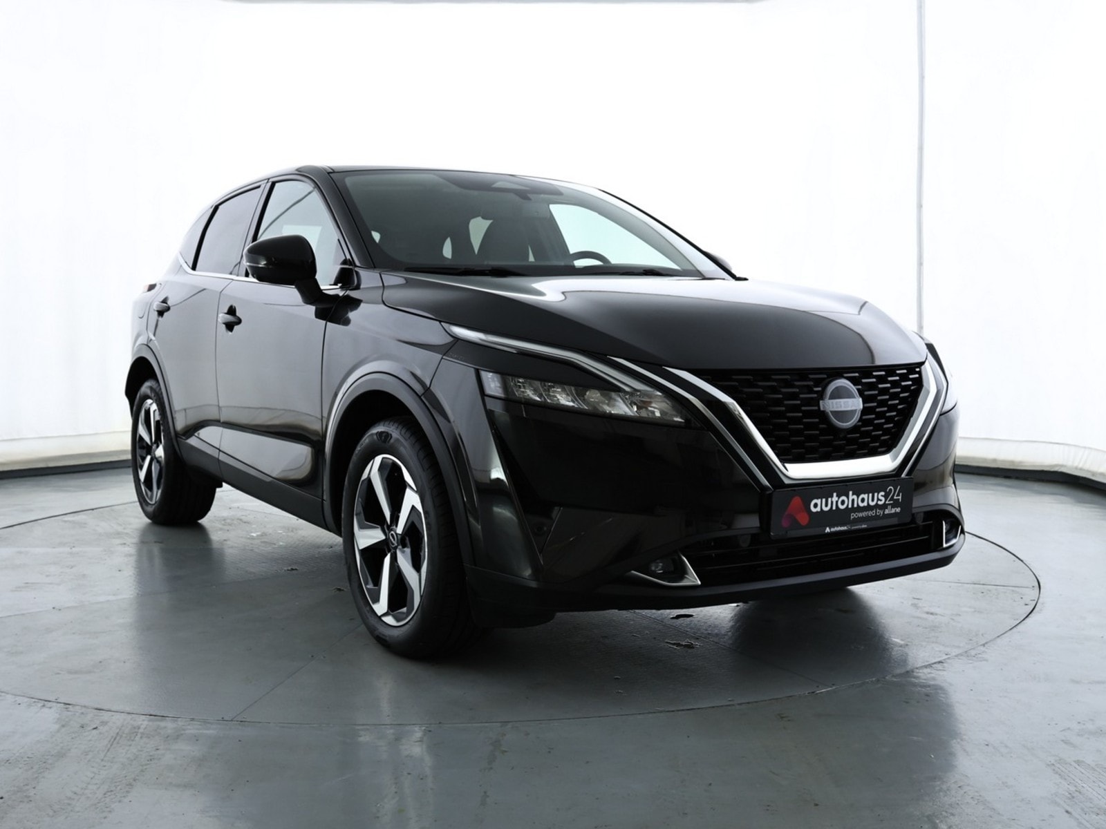 Nissan Qashqai SUV / Crossover / Geländewagen NISSAN Qashqai 1.3 DIG-T MHEV 158PS Xtronic N-Connecta Crossover #1