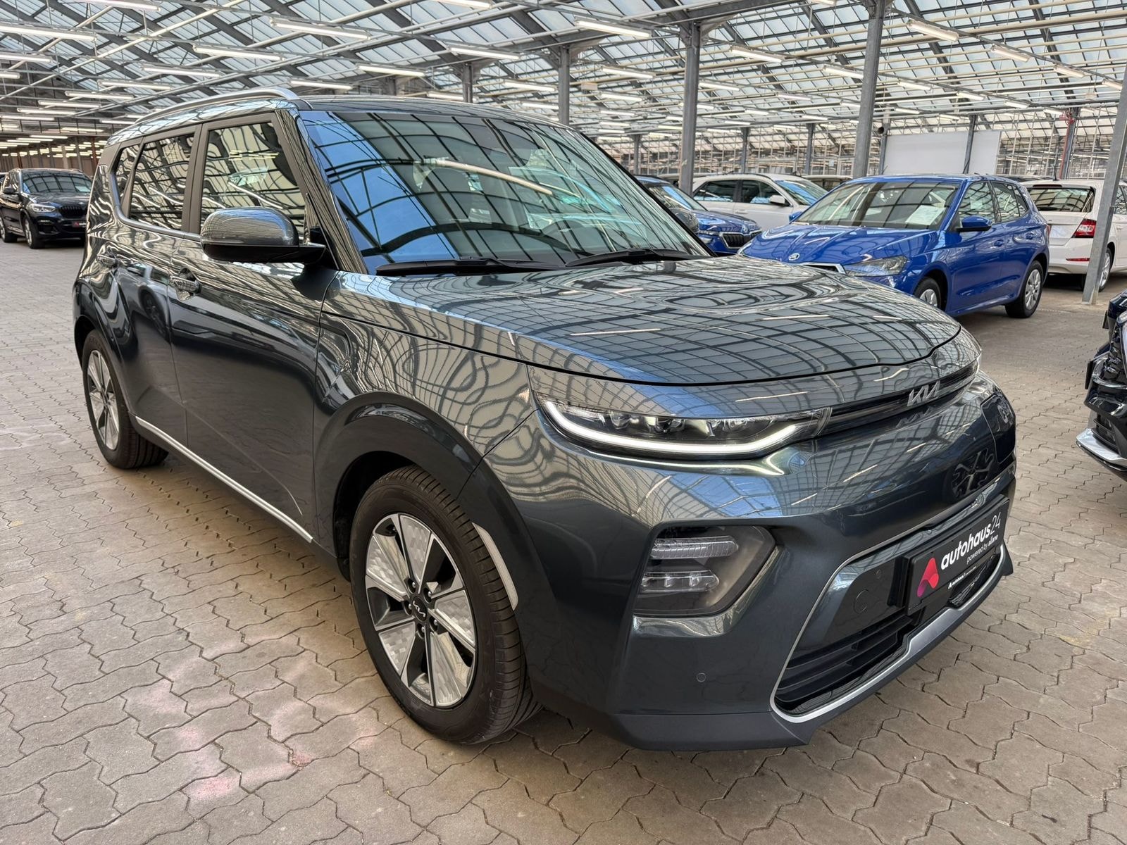 Kia Soul Kleinbus / Van KIA e-Soul 150kW Inspiration Schräghecklimousine #1