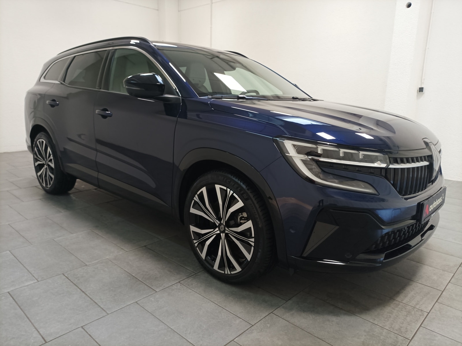 Renault Espace SUV / Crossover / Geländewagen RENAULT Espace E-Tech Full Hybrid 200 Iconic Sports Utility Vehicle #1