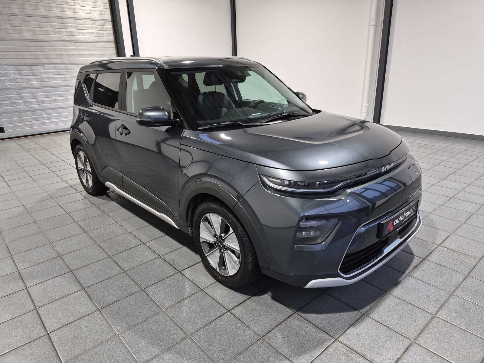 Kia Soul Kleinbus / Van KIA e-Soul 150kW Inspiration Schräghecklimousine #1